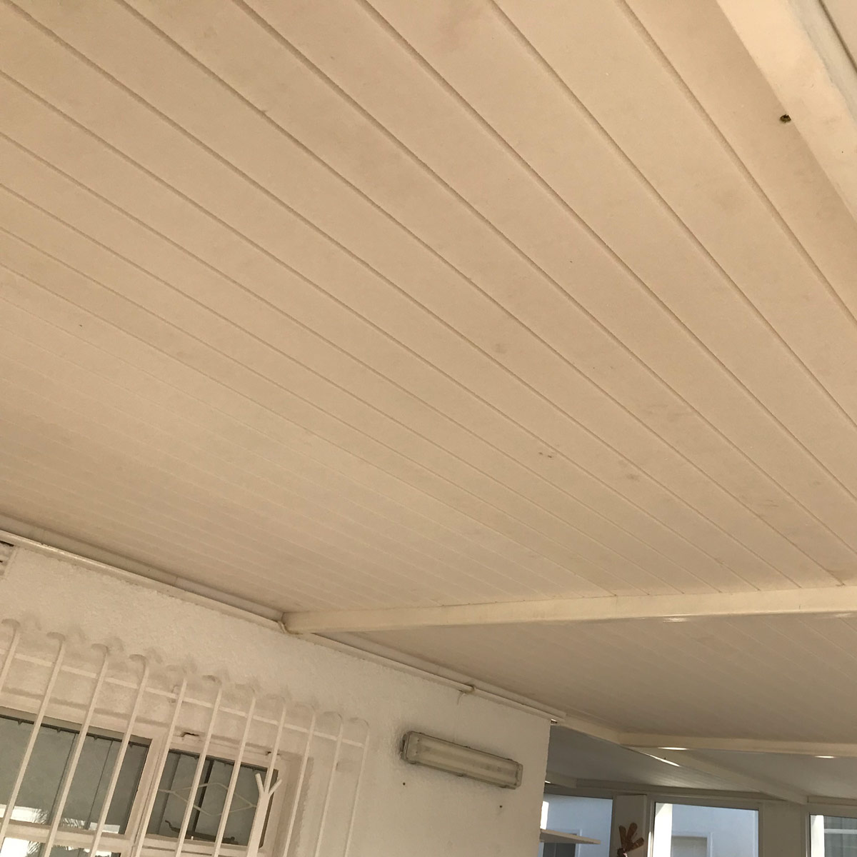 Extruded Polystyrene - XPS - Ceiling Boards | Thermaboards